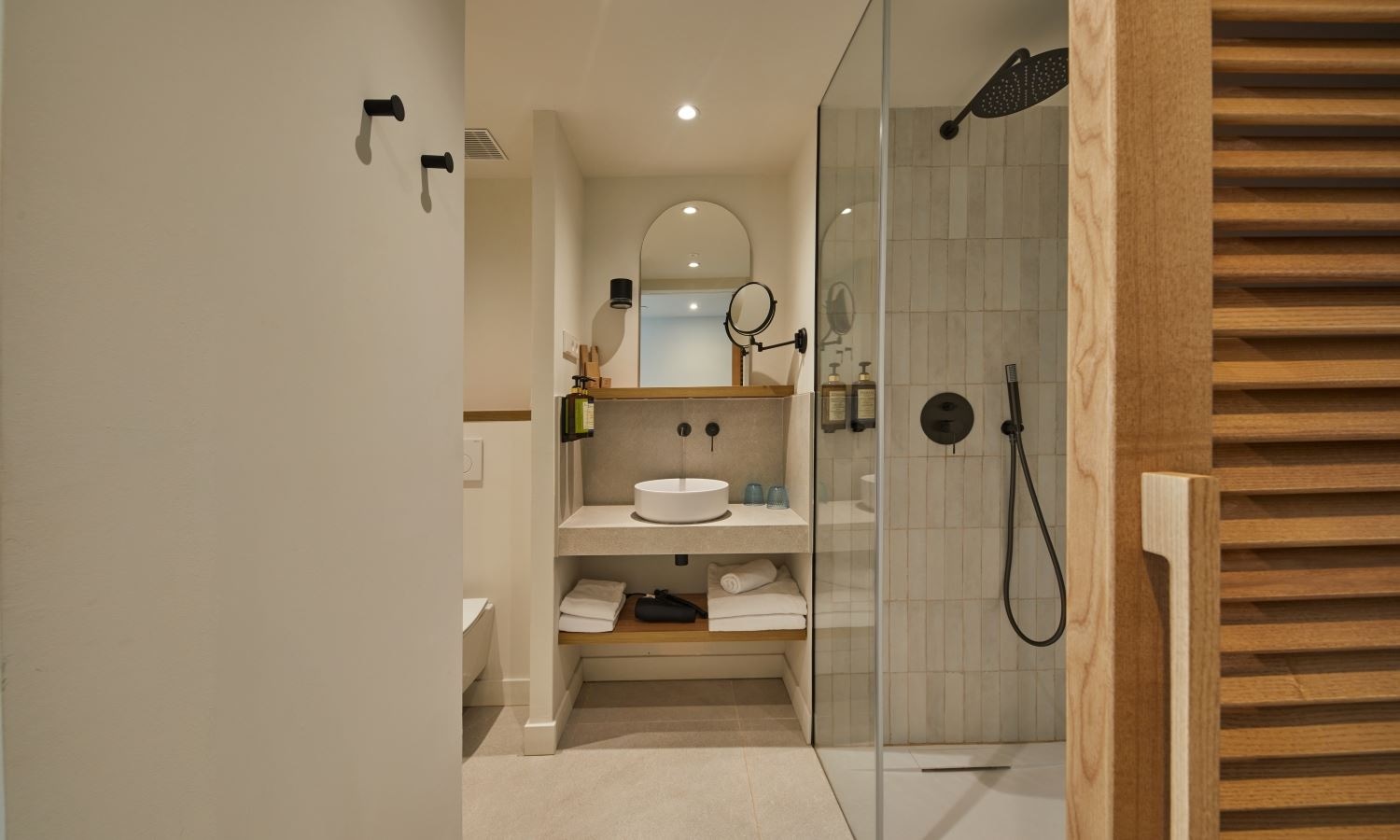 rooms-premium-room-balcony-or-terrace