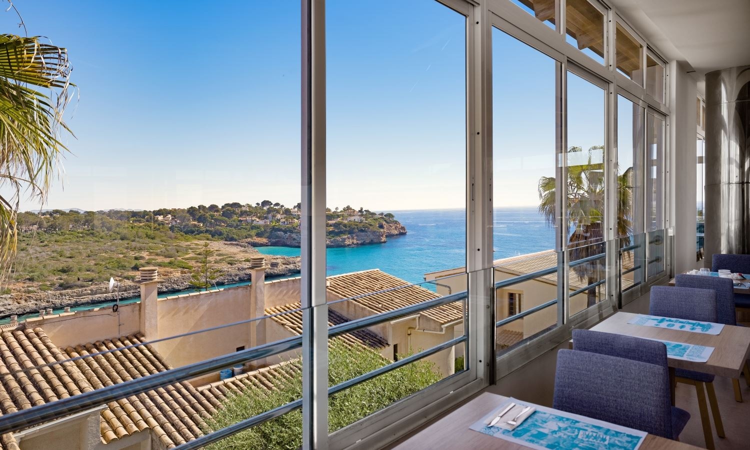 restaurants-restaurant