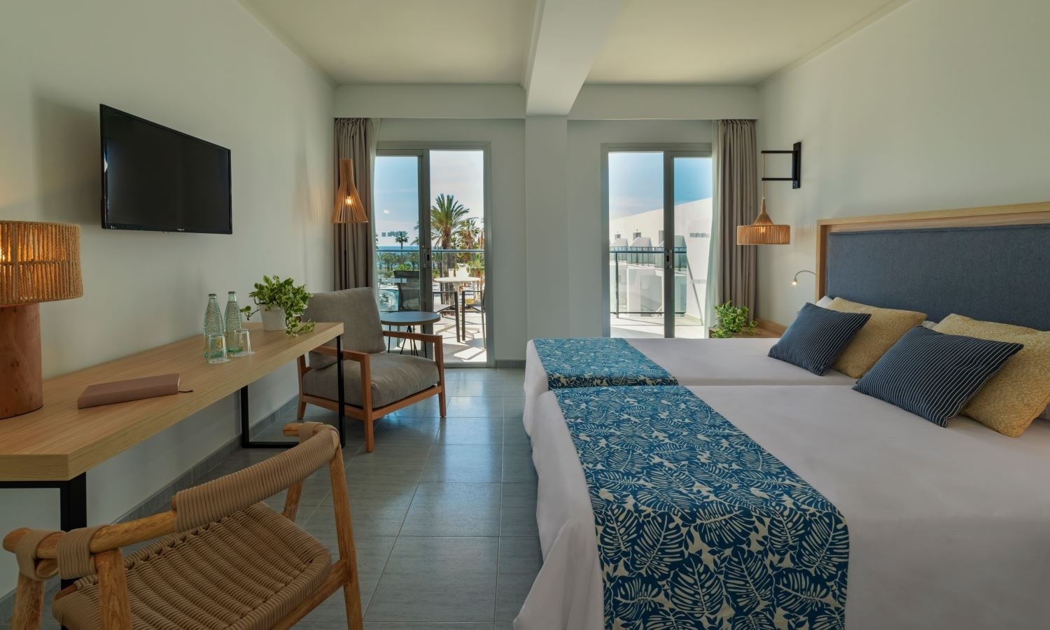 rooms-double-premium-room-sea-view-balcony-or-terrace