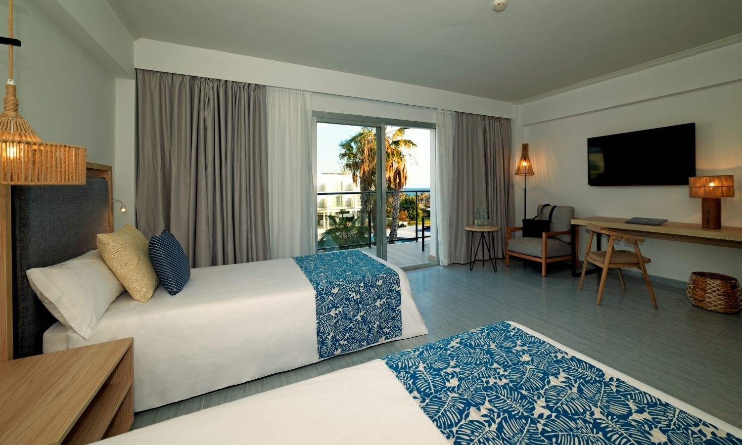 rooms-double-room-superior-sea-view-balcony-or-terrace