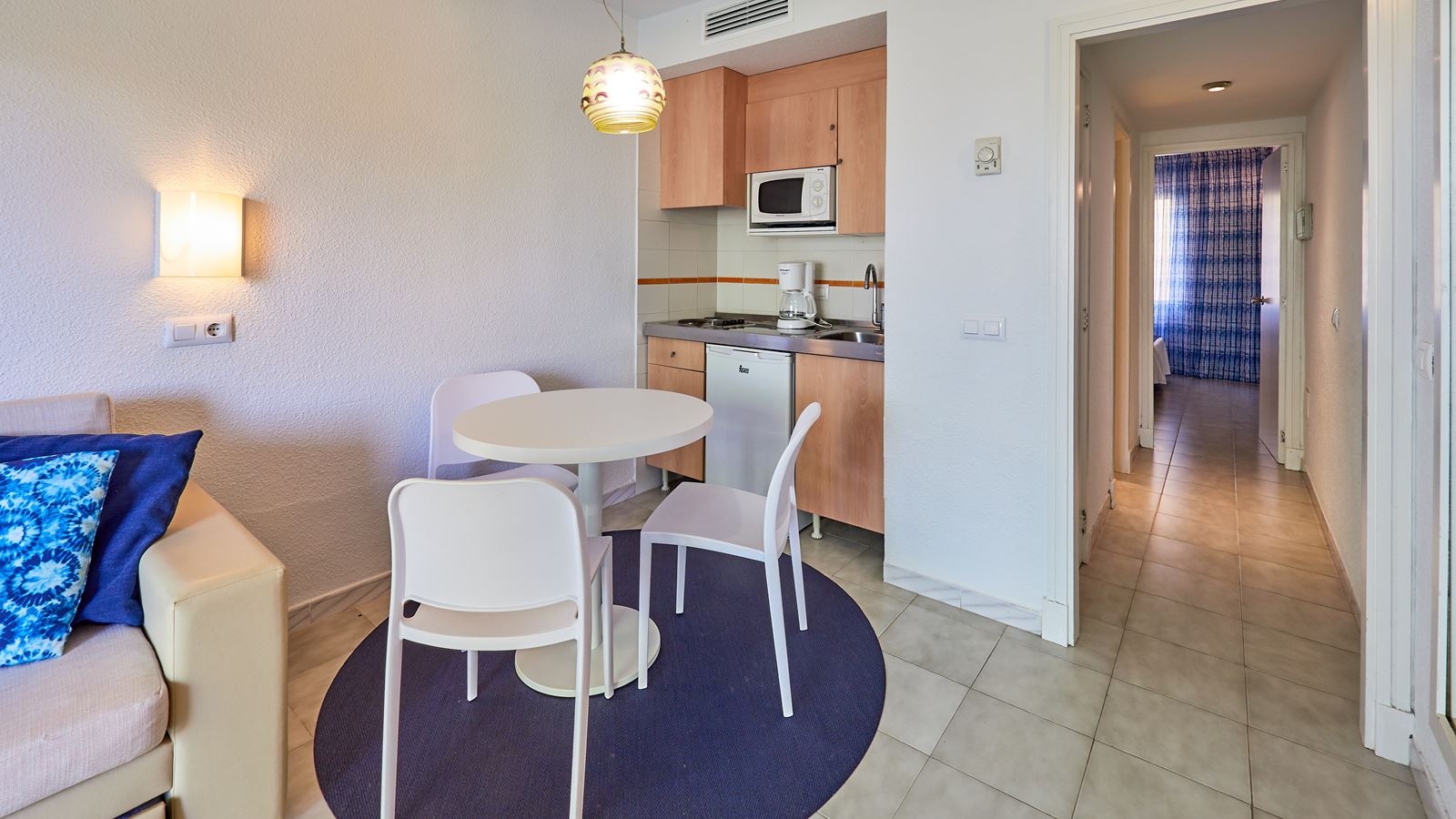 rooms-a1--apartment-one-bedroom-balcony-or-terrace