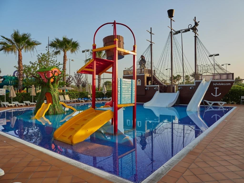 water-park-water-park