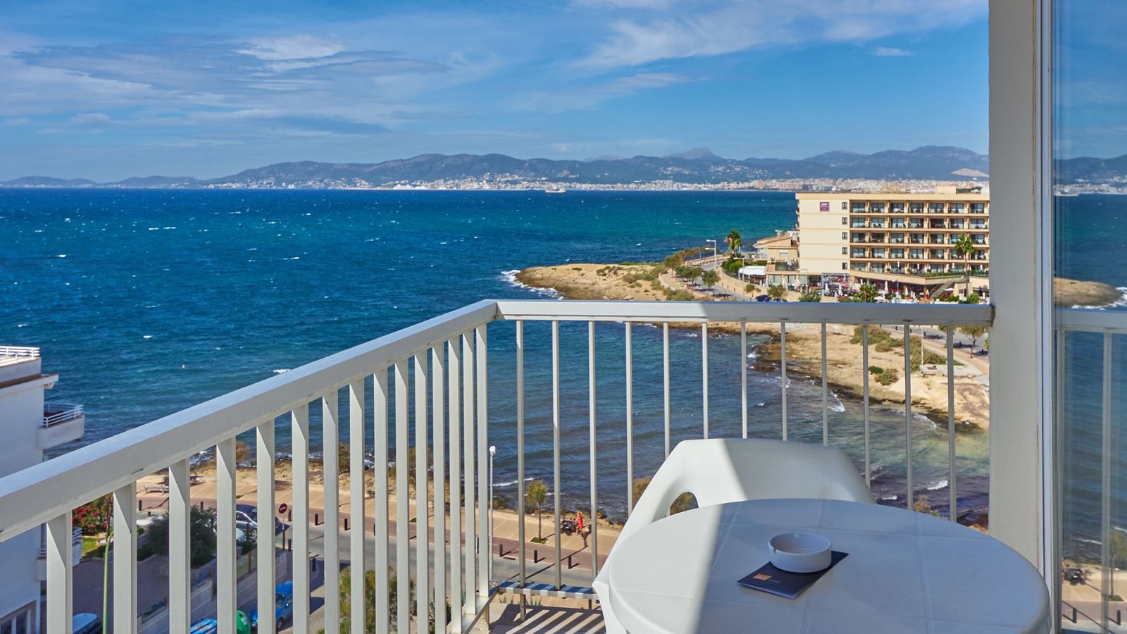 rooms-double-sea-view-balcony-or-terrace
