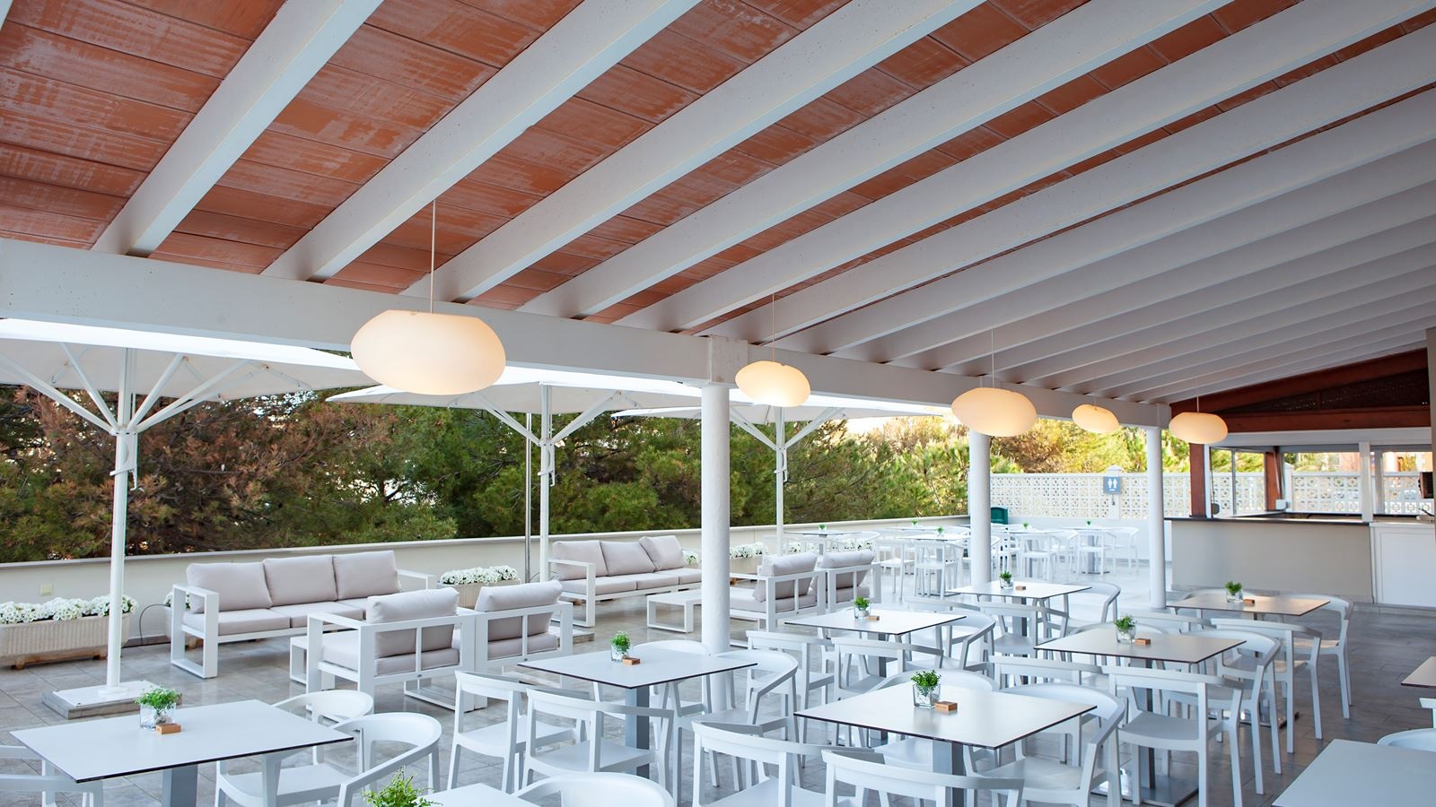 restaurants-snack-bar