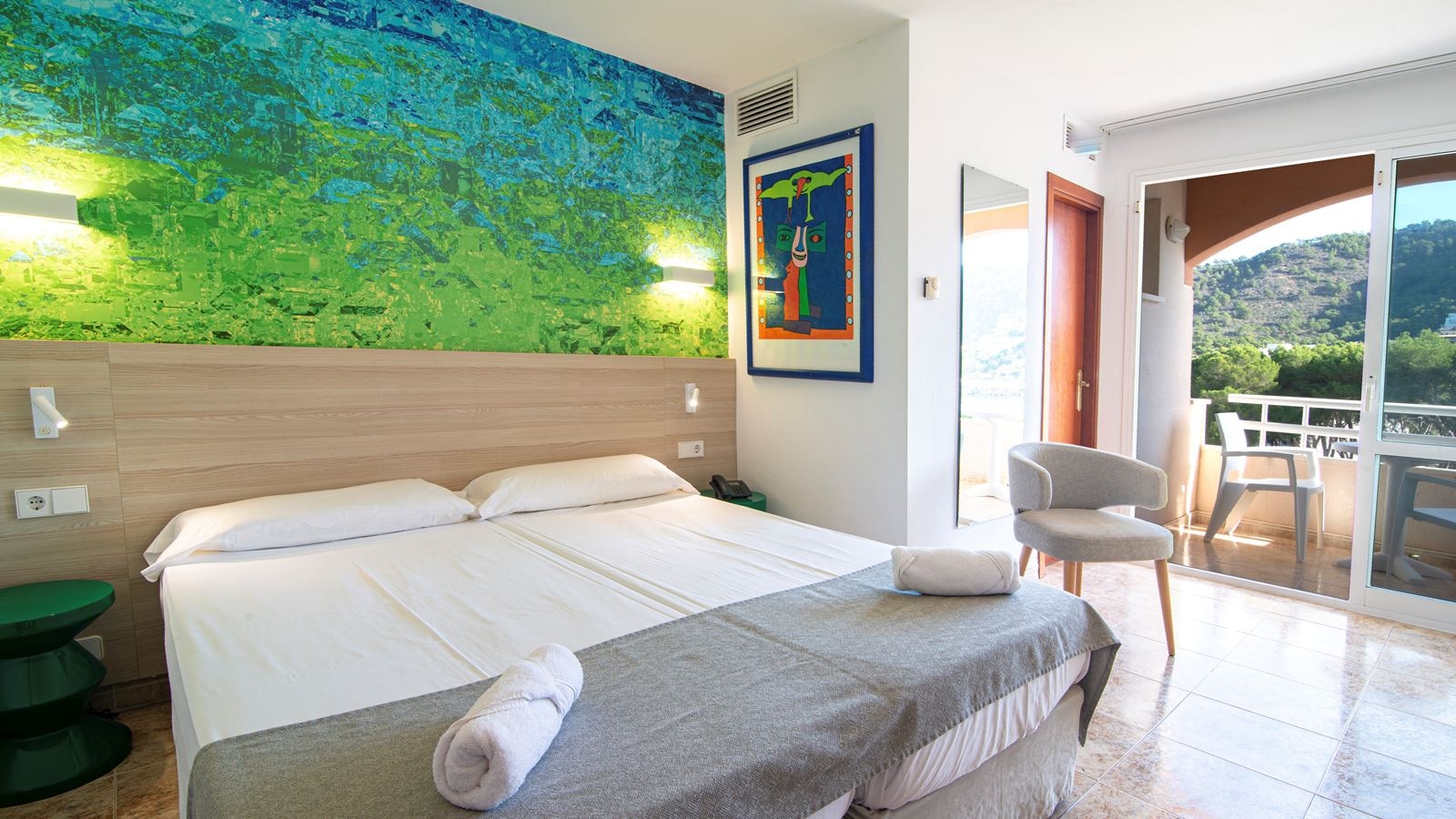 rooms-double-balcony-room