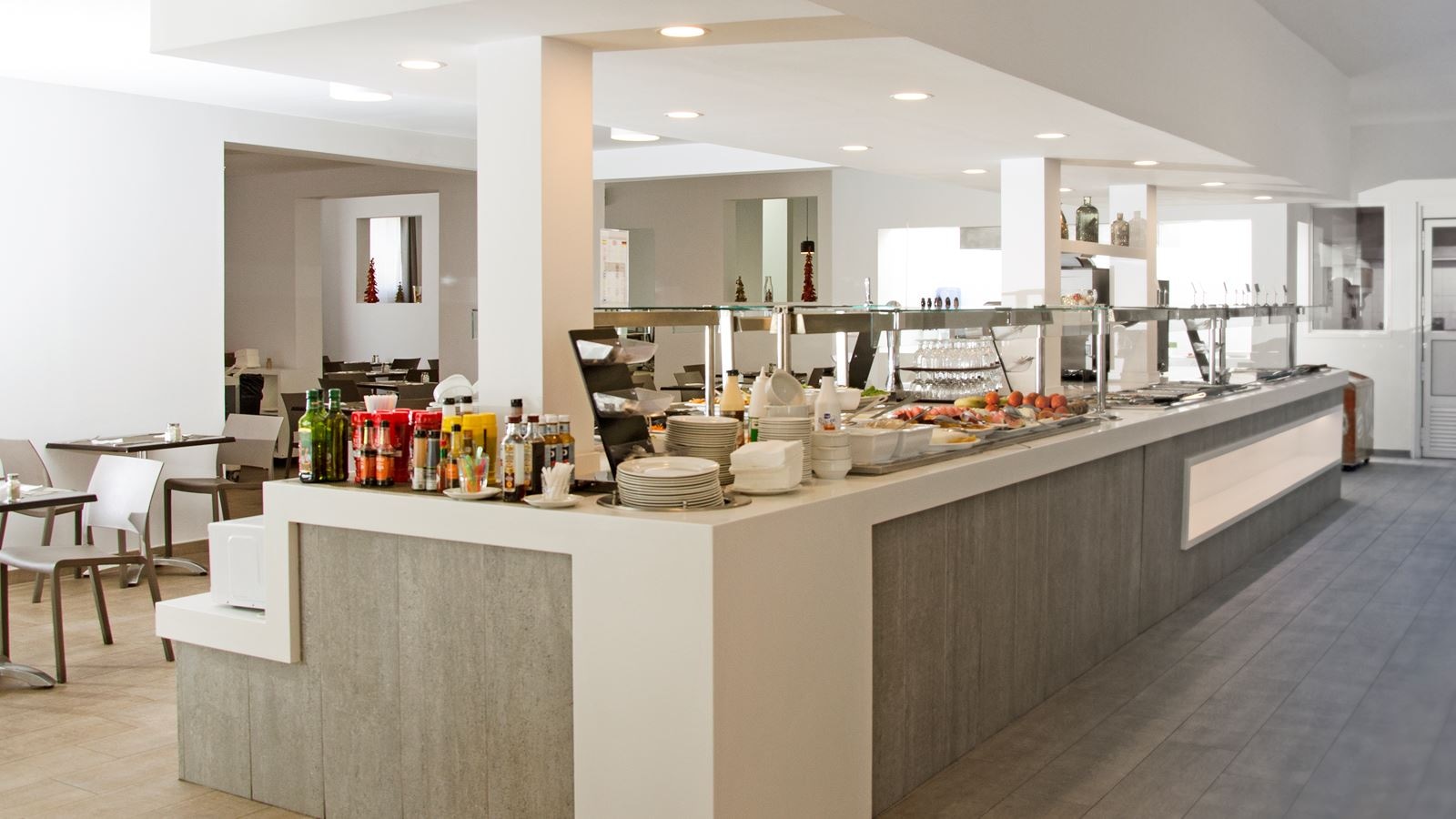 restaurants-restaurant