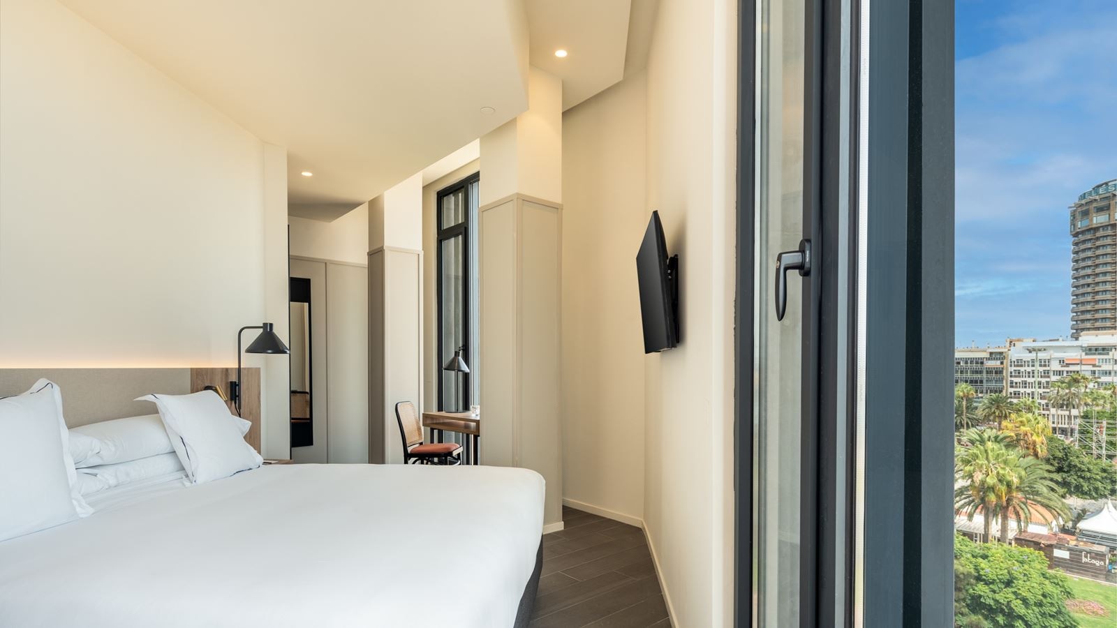 rooms-double-deluxe-sea-view-dxv