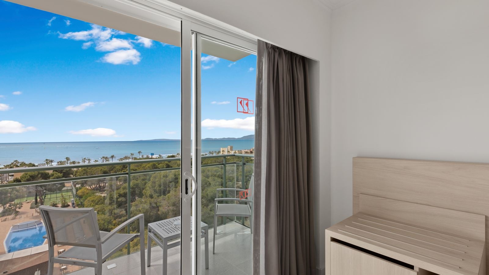 rooms-dv-double-superior-sea-view-with-balcony-or-terrace