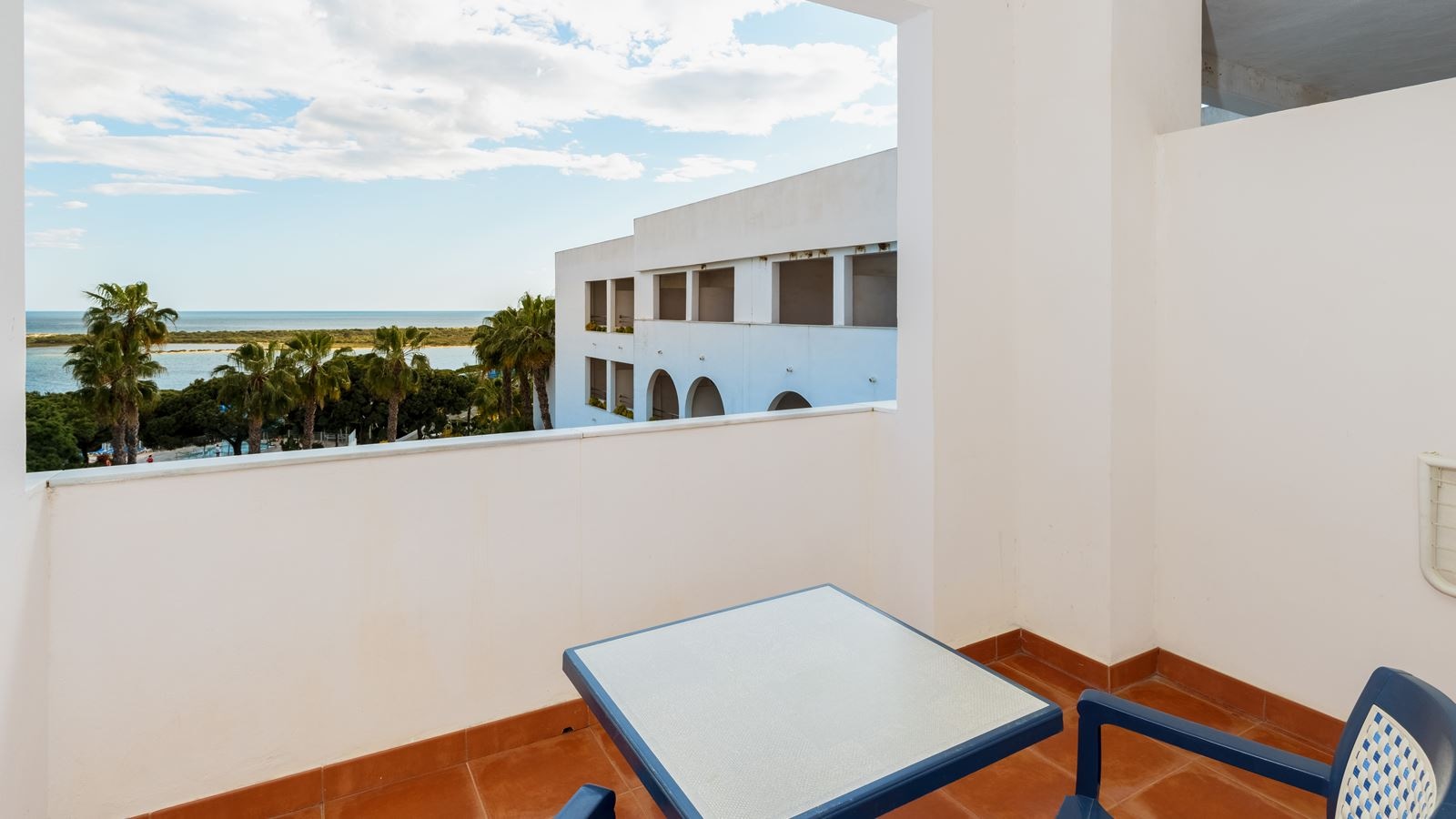 rooms-double-room-sea-view