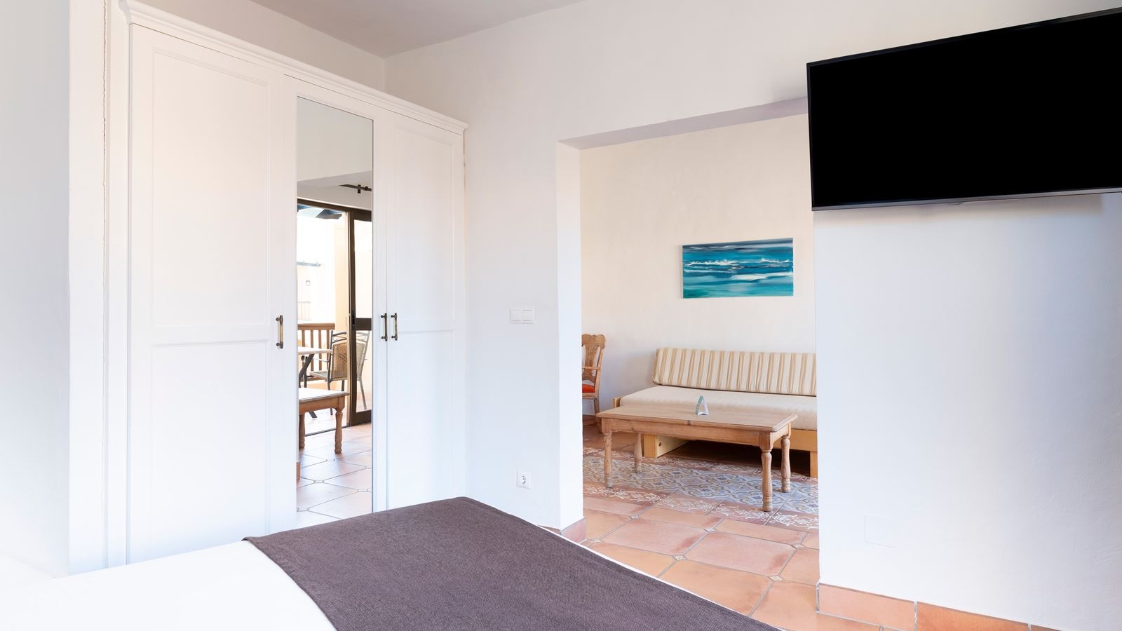 rooms-comfort-sea-view-room