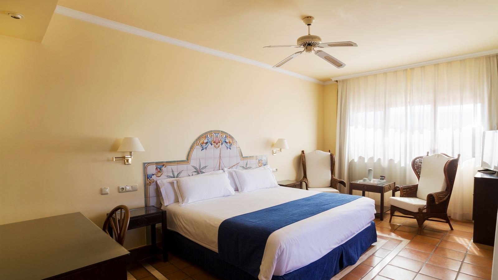 rooms-double-room-sea-view