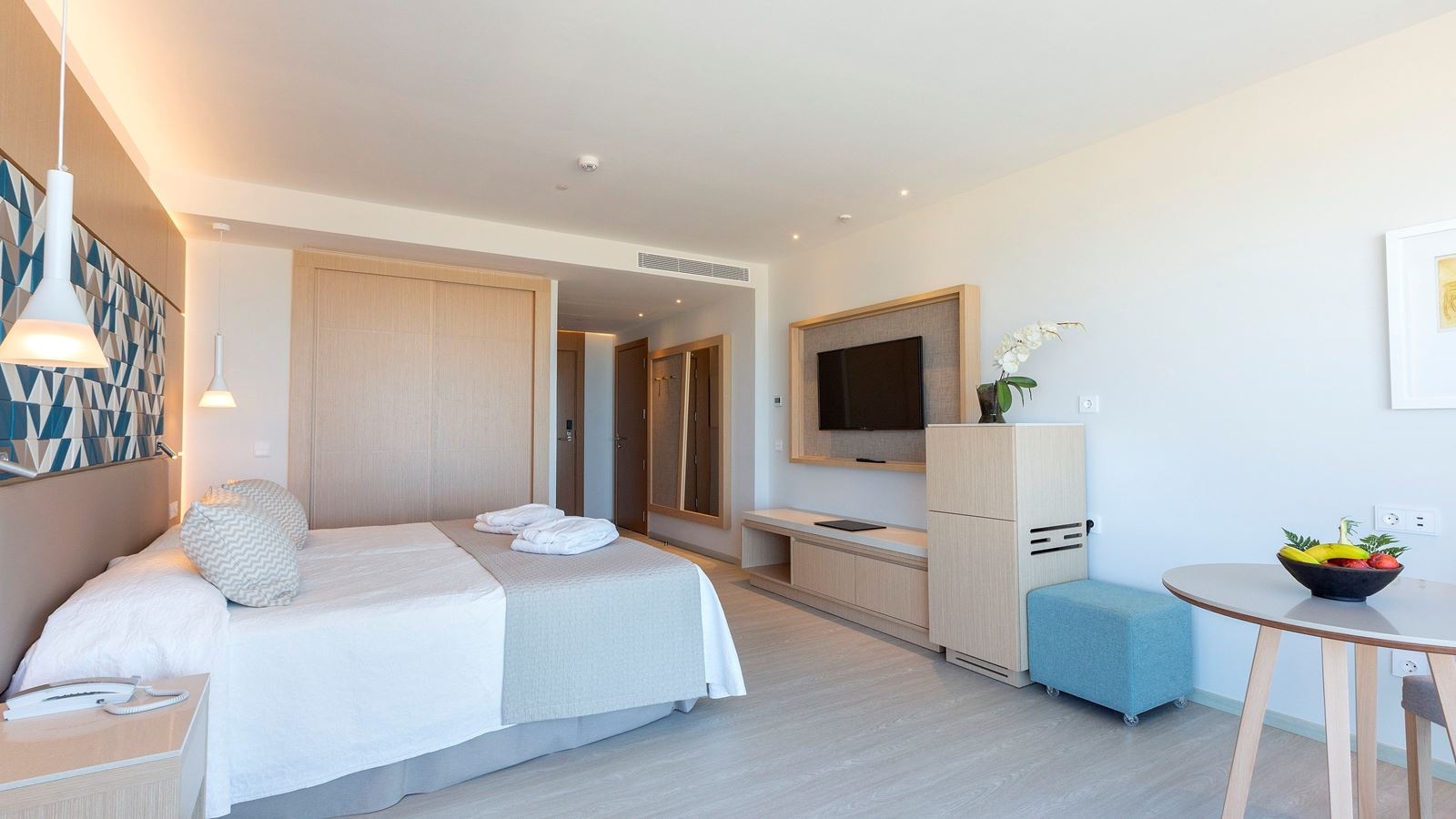 rooms-double-side-sea-view