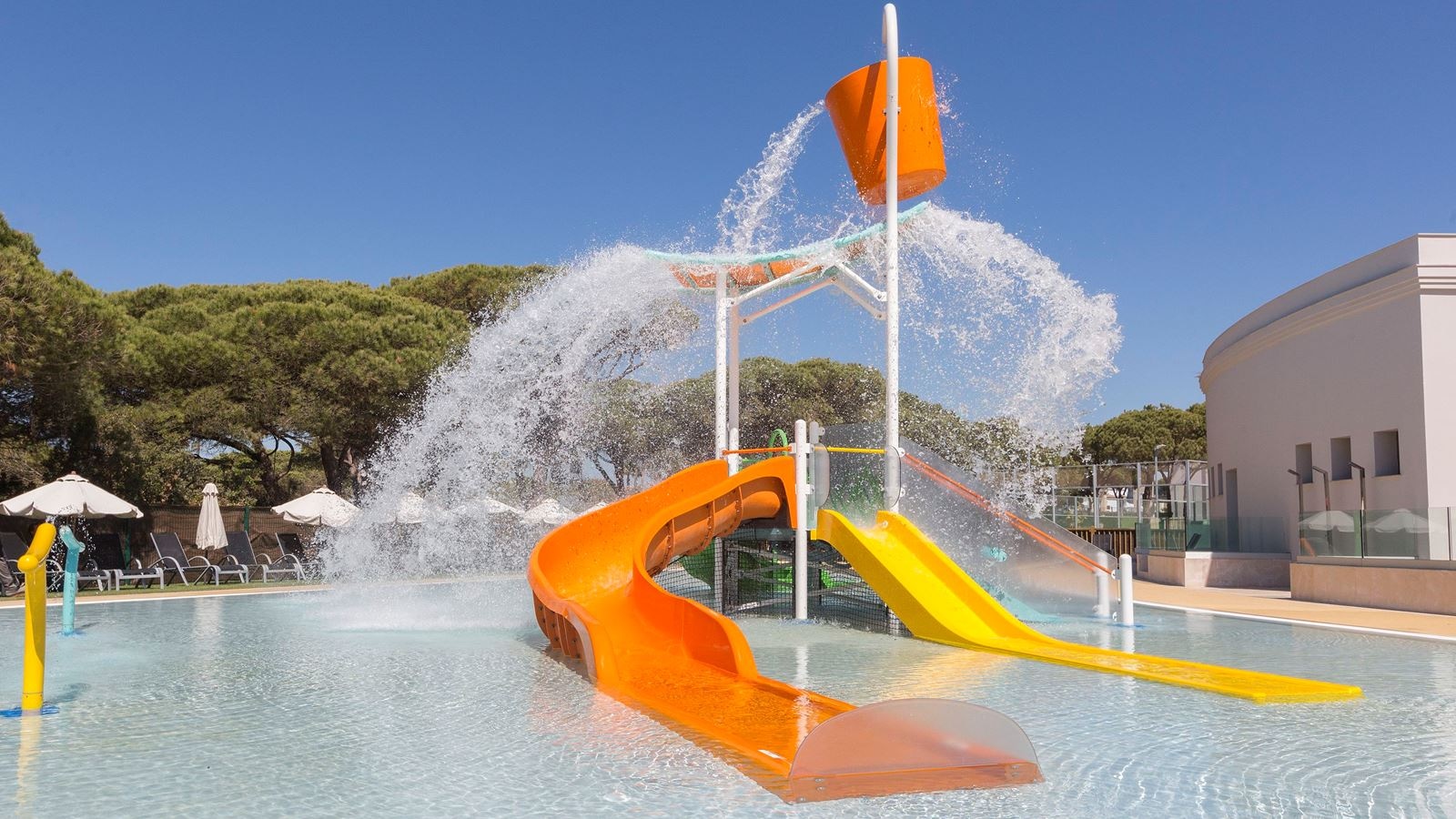 pools-outdoor-childrens-pool