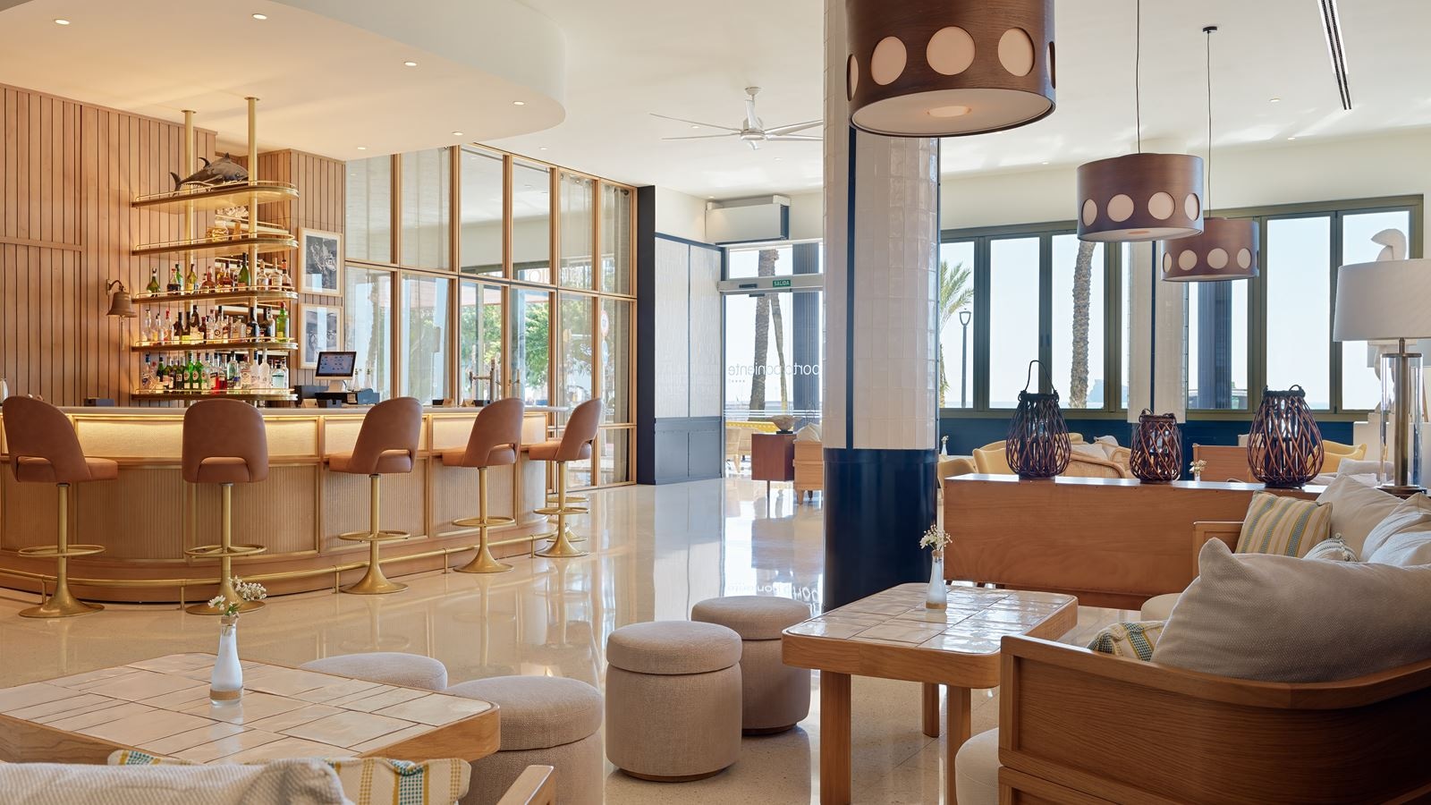 restaurants-medusa-lobby-bar