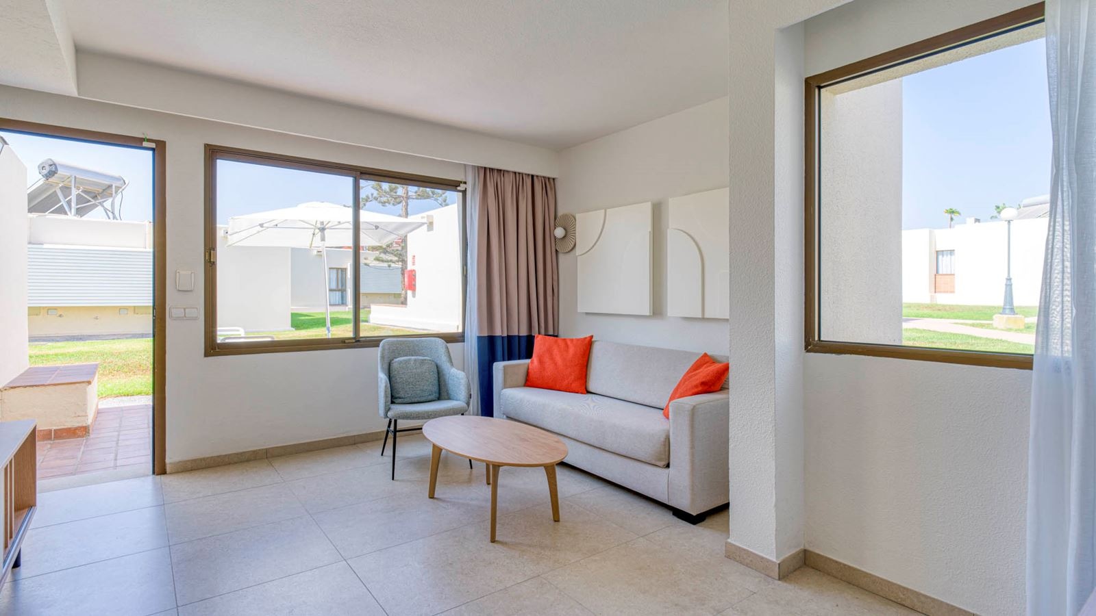 rooms-superior-suite-with-terrace--susu