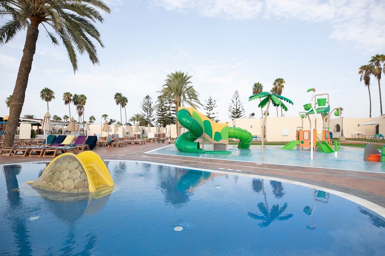 pools-outdoor-childrens-pool