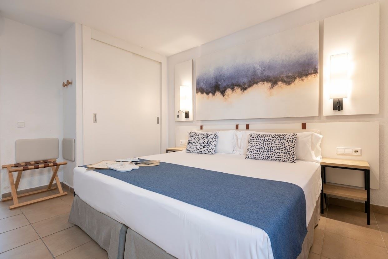 rooms-premium-villa-emblem-1-bedroom-with-terrace--v1