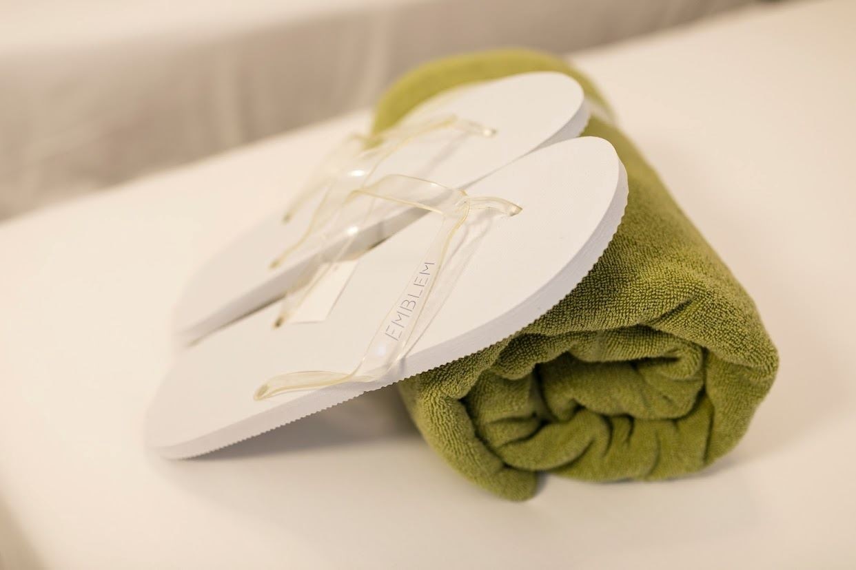 rooms-family-villa-emblem-2-bedrooms-with-terrace--v2