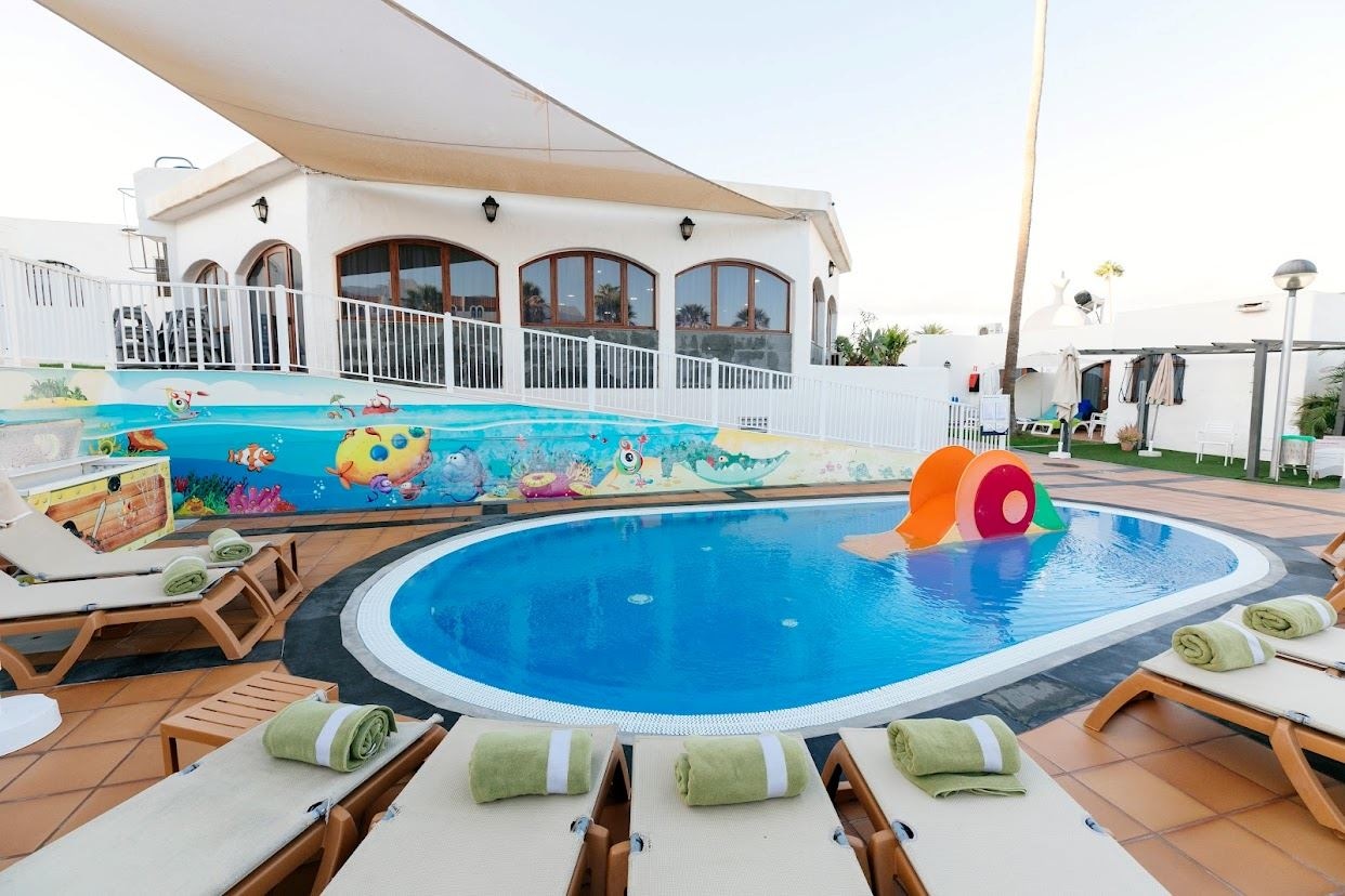 pools-outdoor-childrens-pool