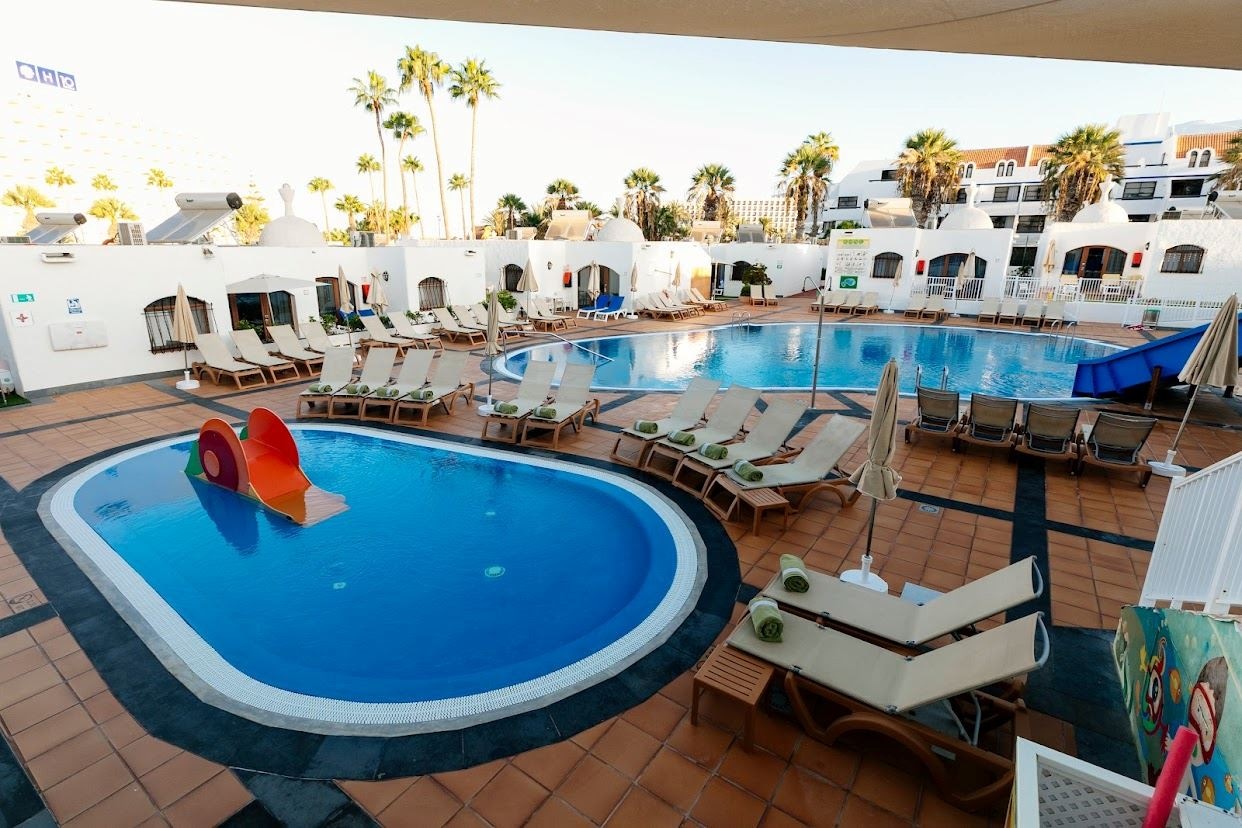 pools-outdoor-childrens-pool