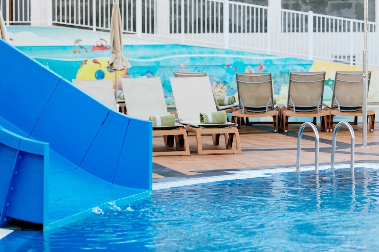 pools-outdoor-childrens-pool