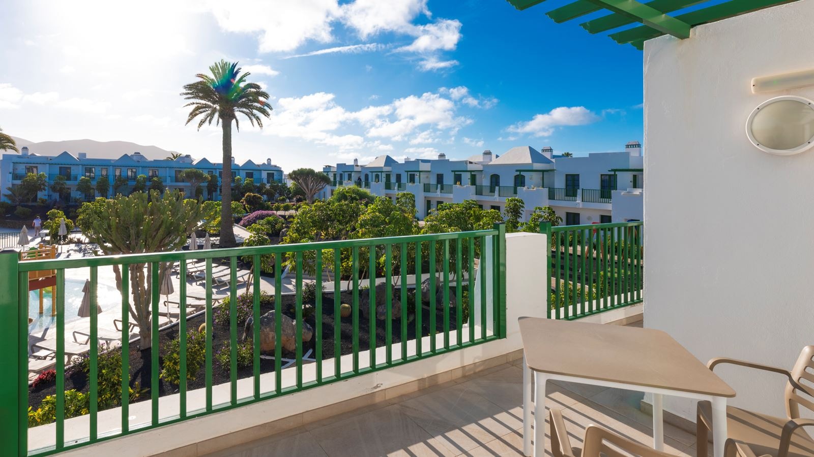 rooms-double-pool-view-room-dbl-pv