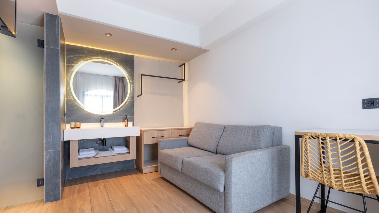 rooms-triple-standard-room-trl-estandar