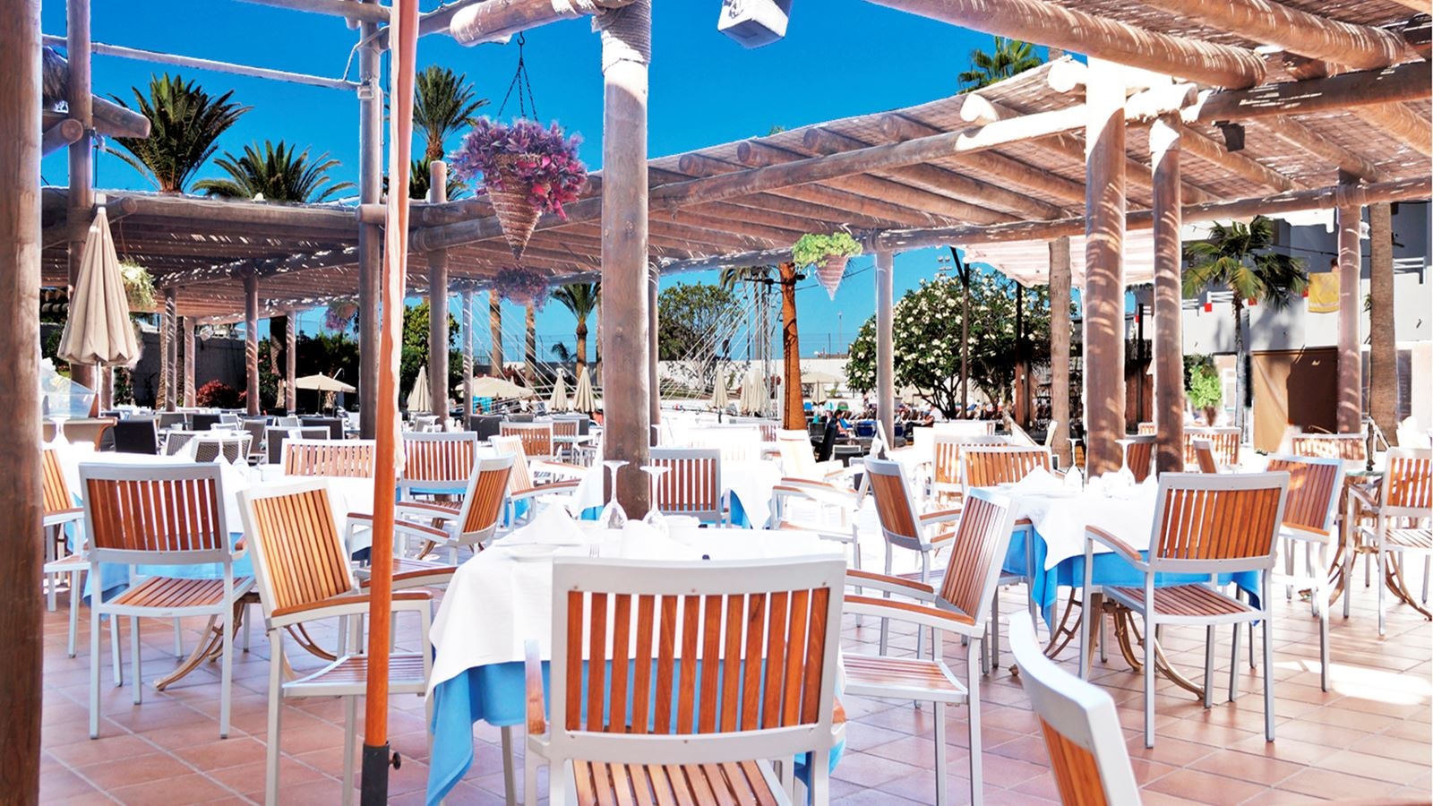 restaurants-la-palapa