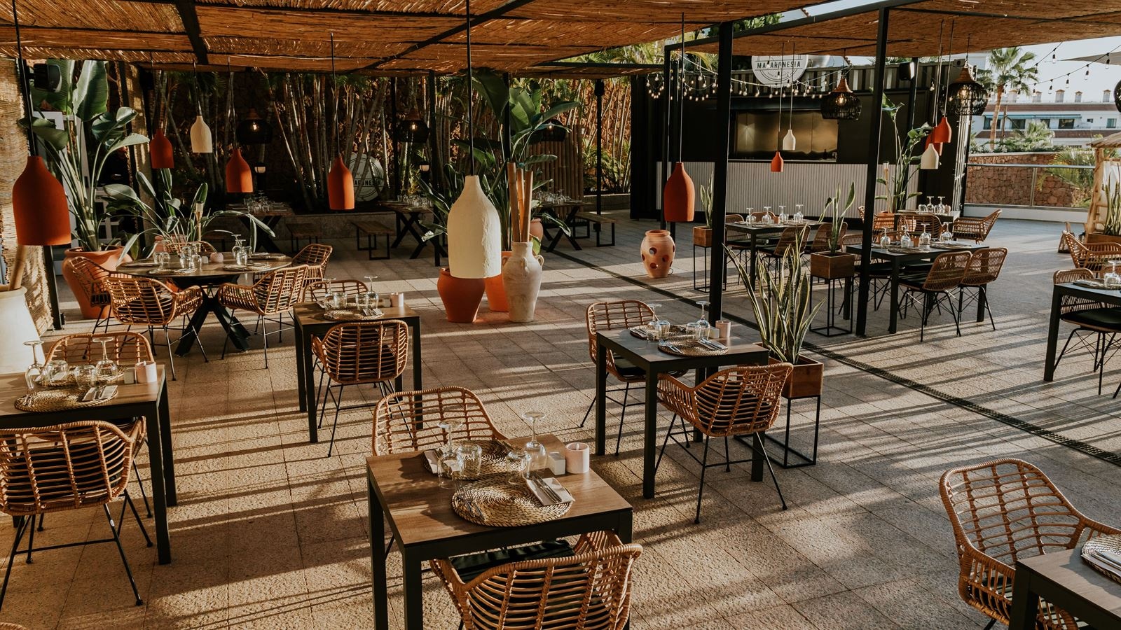 restaurants-macaronesia-restaurant