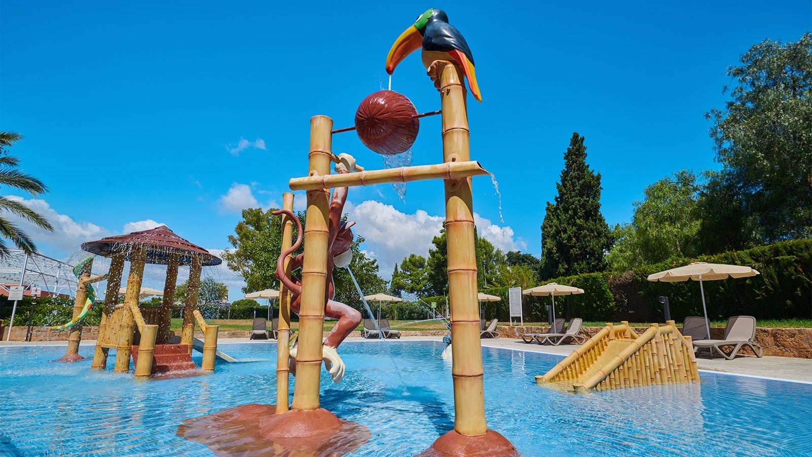 pools-outdoor-childrens-pool