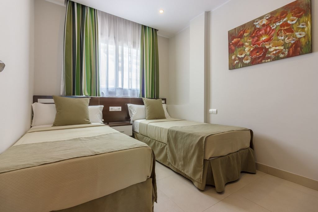 rooms-2-bedroom-apartment