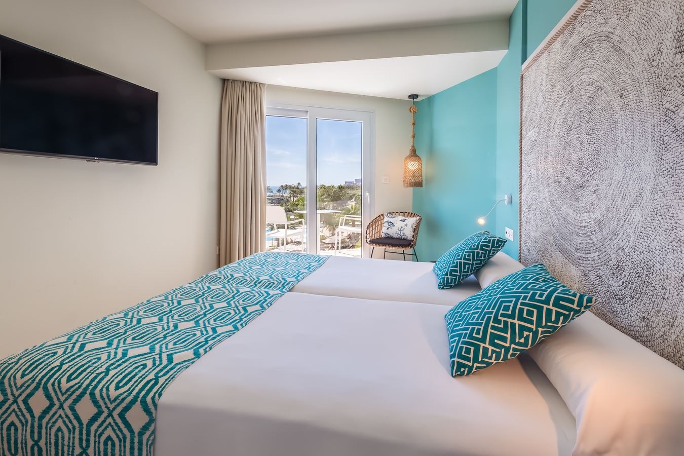 rooms-double-room-side-sea-view-with-balcony-or-terrace