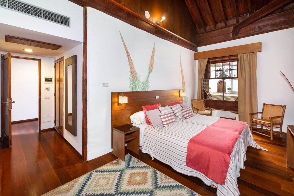 rooms-js-junior-suite