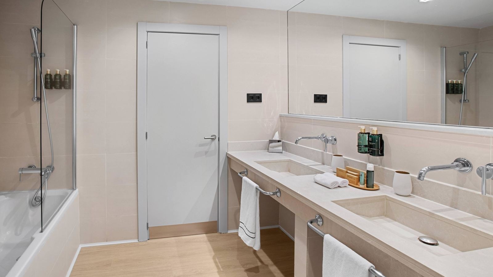 rooms-b1d-double-supreme