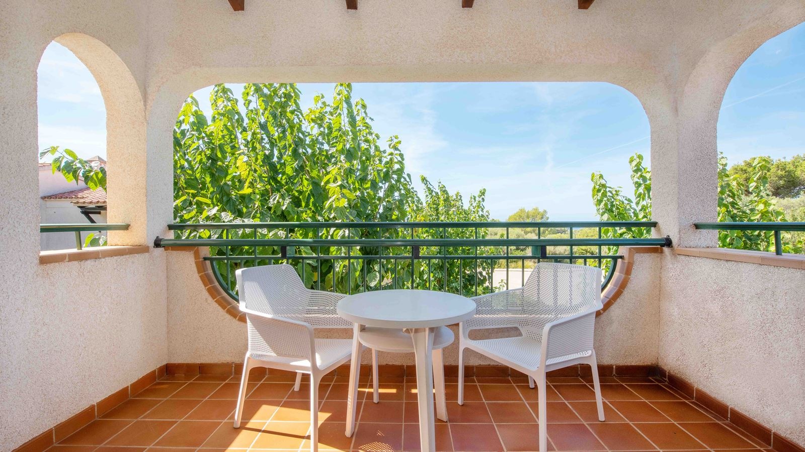 rooms-a1--apartment-1-bedroom-balcony-or-terrace