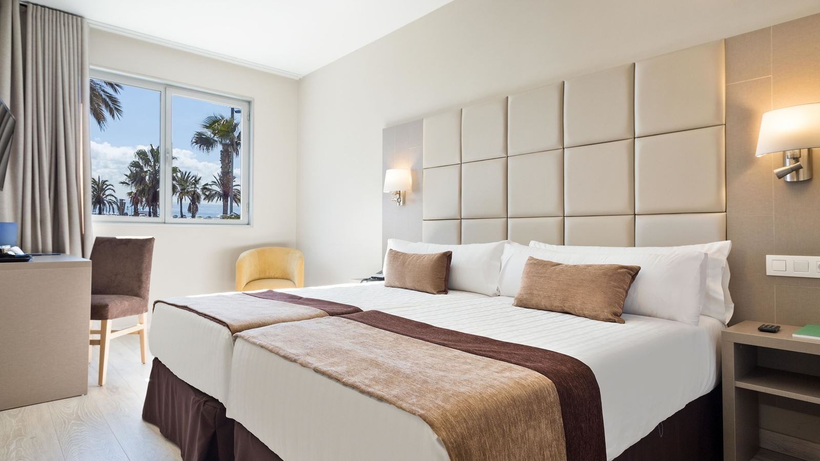 rooms-business-sea-view