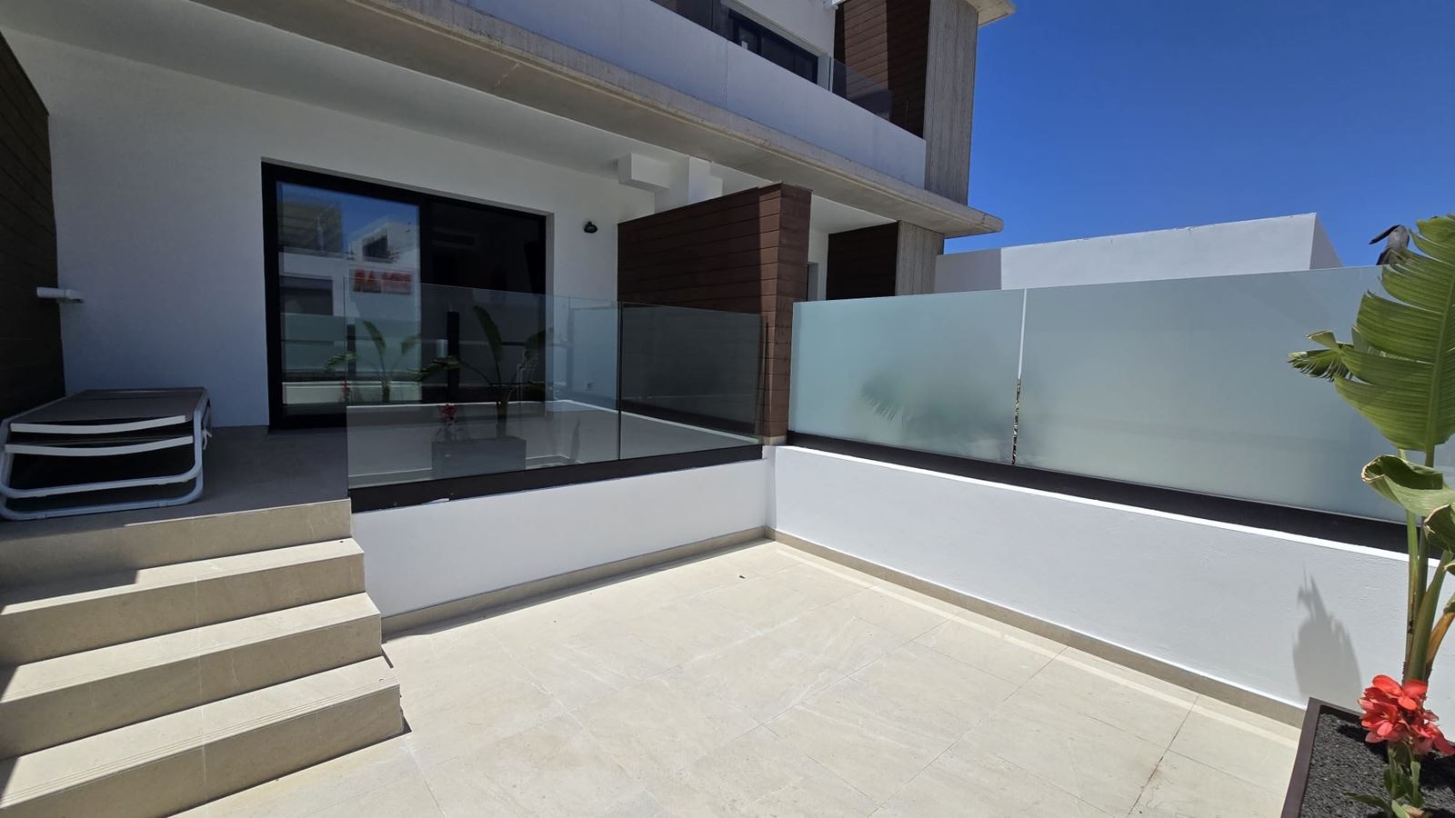 rooms-suite-duplex-2-dorm-terraza-privada