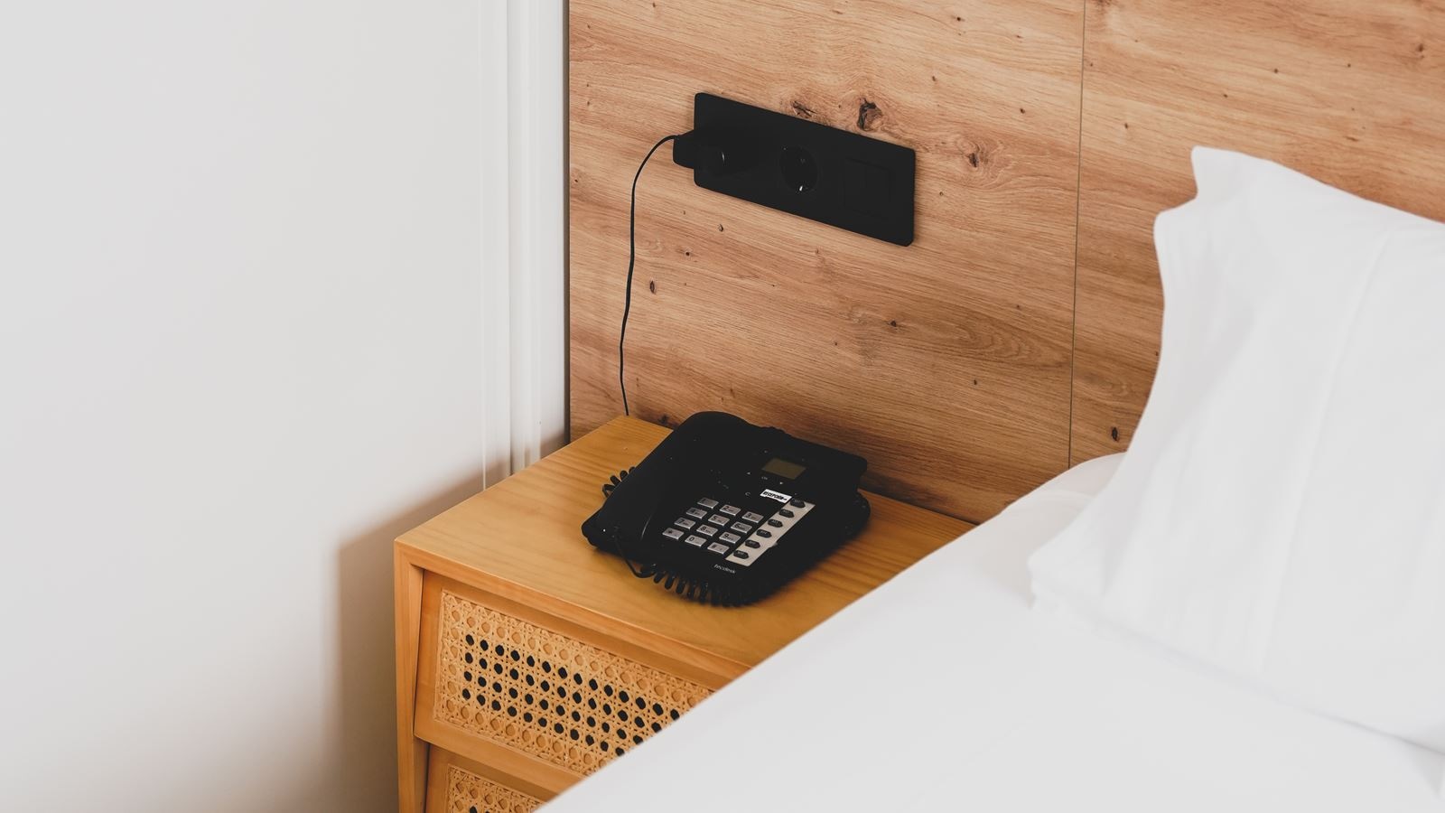 rooms-apartment-1-bedroom-adapted-balcony-or-terrace