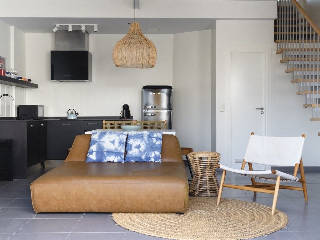 rooms-dubp-apartment-duplex-2-bedrooms-with-balcony-duplex-balcony-patio