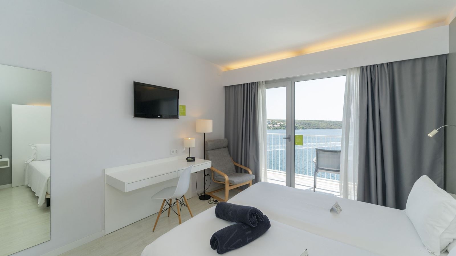 rooms-double-sea-view