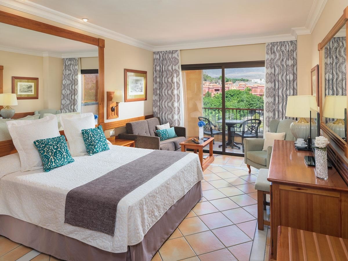 rooms-twin-interconnected