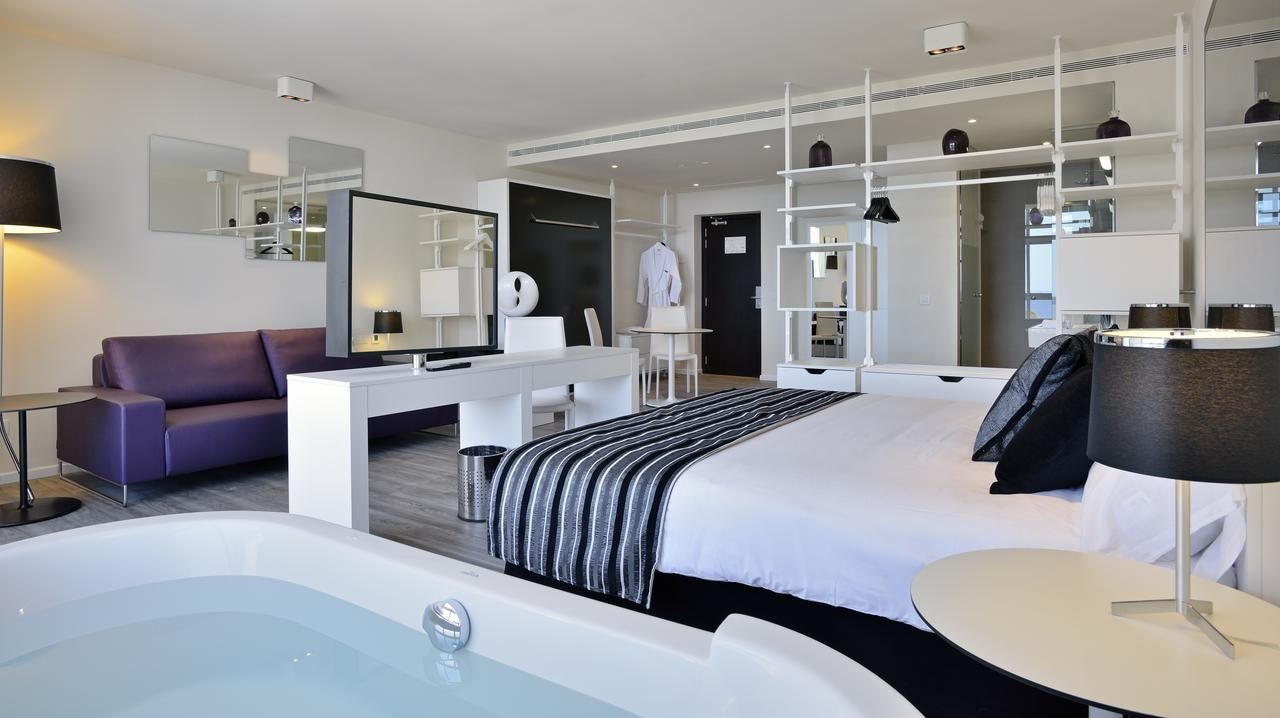 rooms-junior-suite-the-level