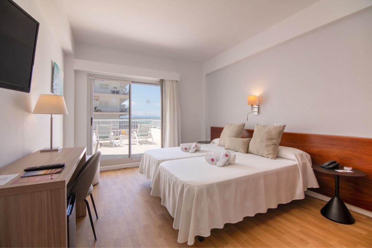 rooms-db--twin-side-sea-view