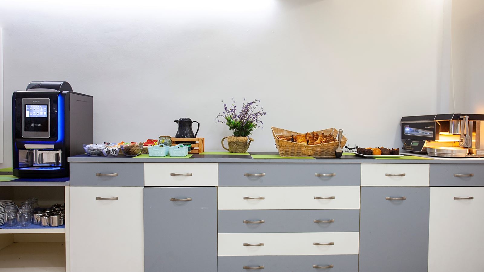 restaurants-buffet-restaurant