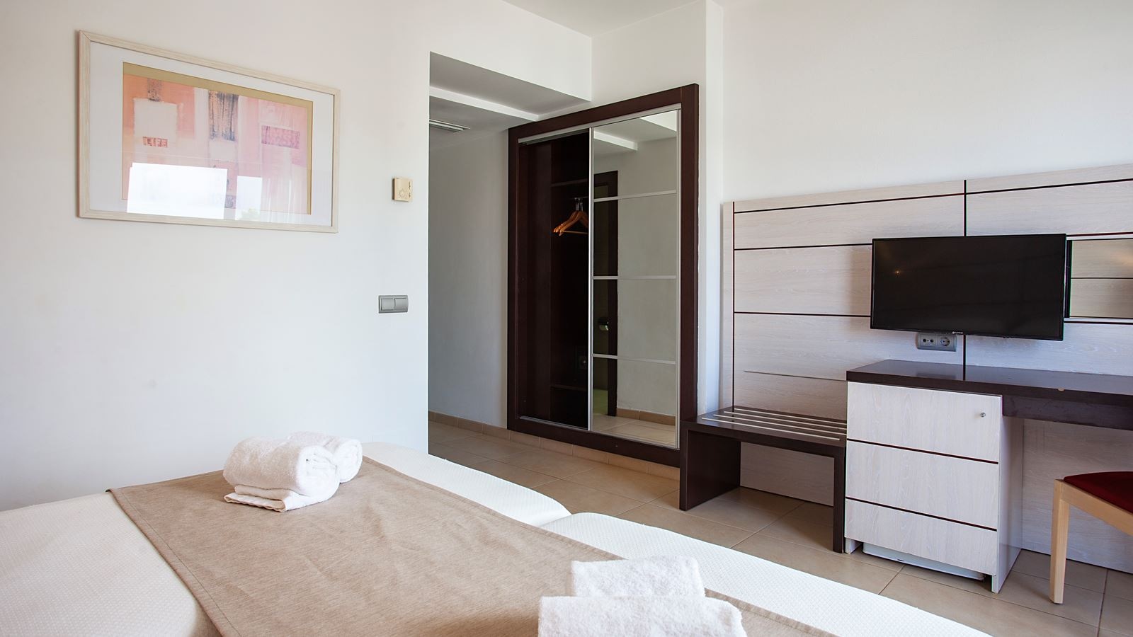 rooms-superior-twin-room