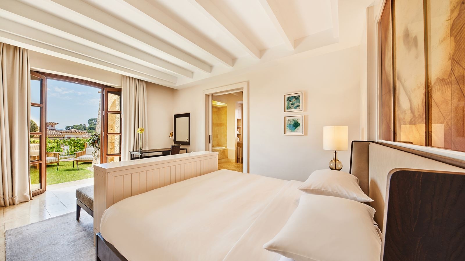 rooms-grand-suite-garden