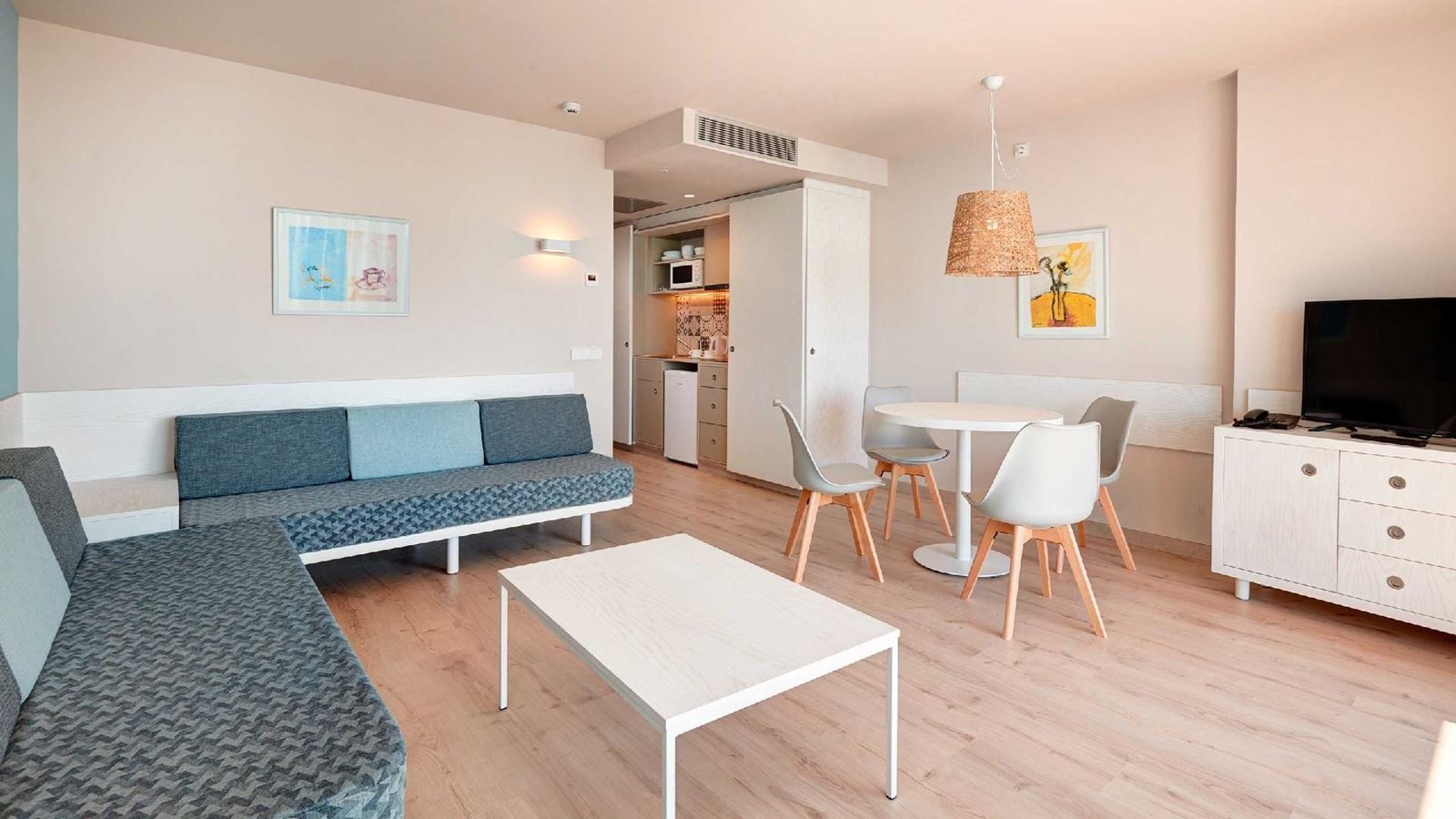 rooms-apartment-sea-view