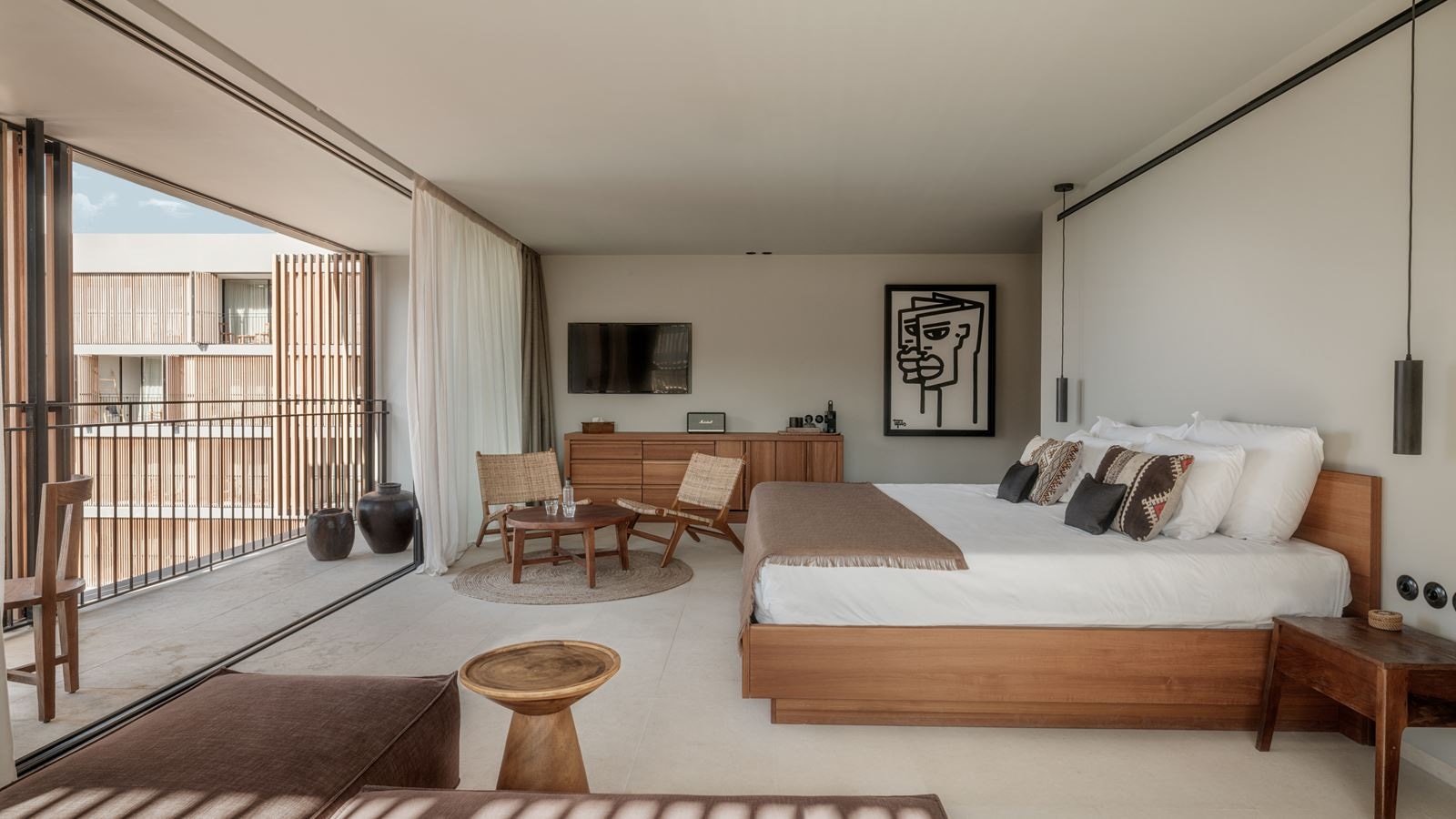 rooms-deluxe-junior-suite