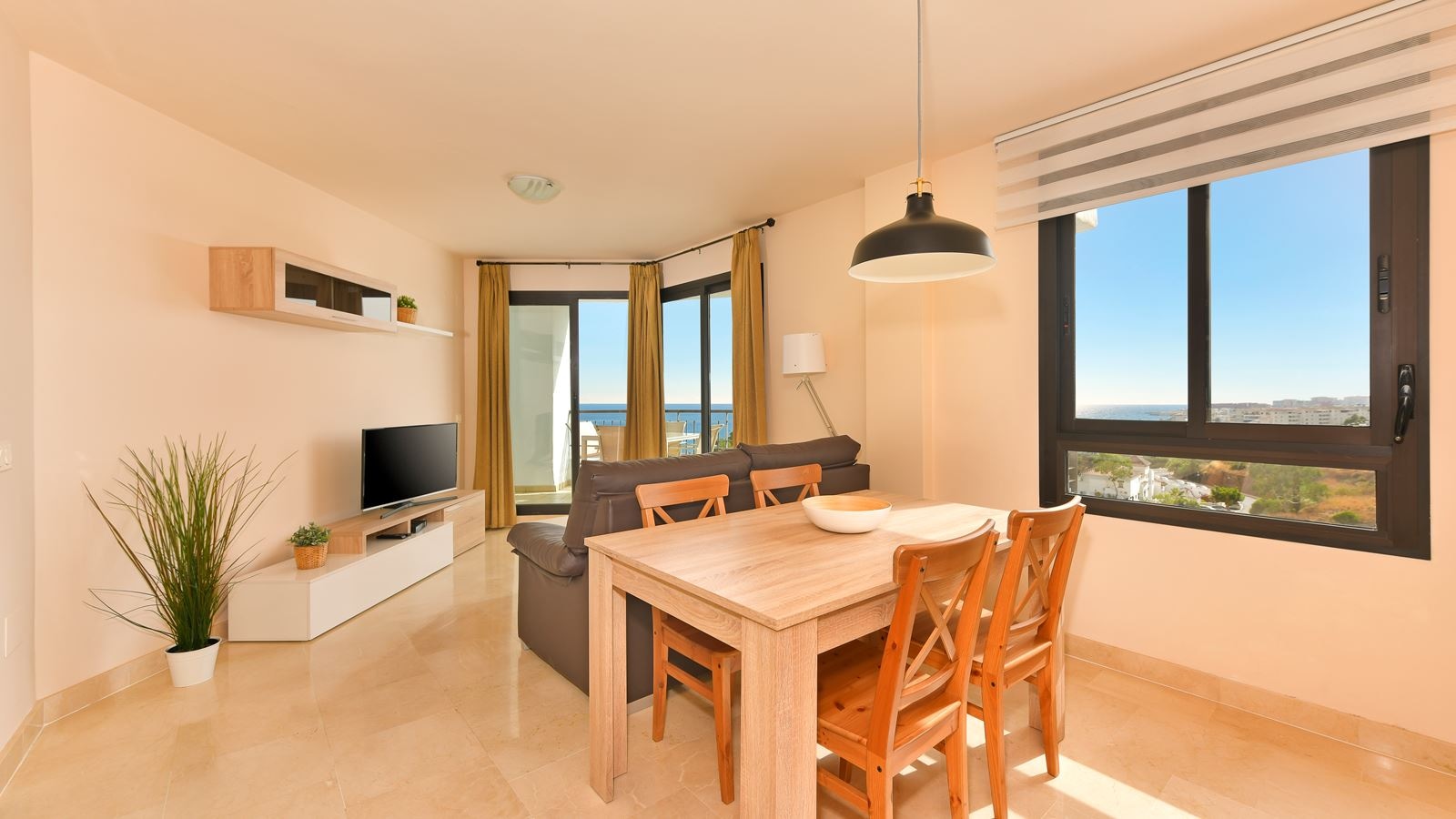 rooms-1l--1-bedroom-apartment-side-sea-view