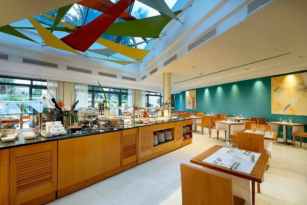 restaurants-breakfast-room